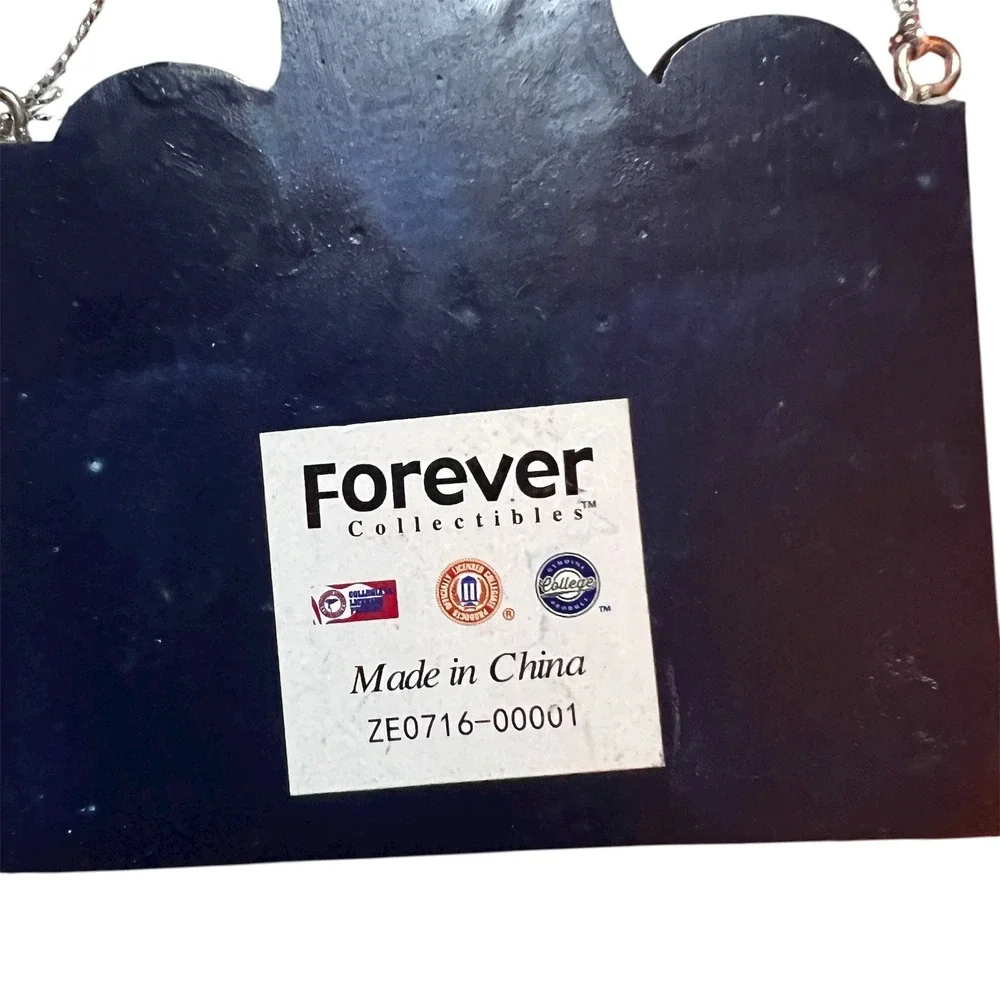 Forever Collectibles charming ole